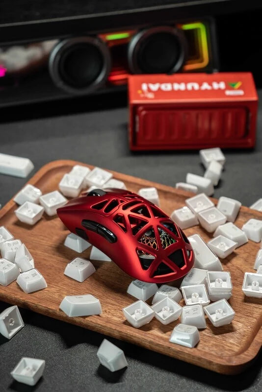 FURYCUBE G11 Ultra Lightweight Wireless Gaming Mouse